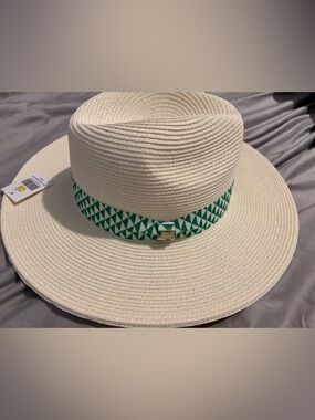Masters Cream Straw Sun Hat with Green Geometric Band -NWT